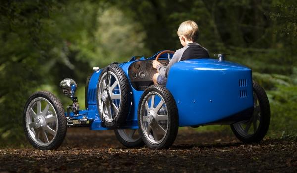 Bugatti представила электрокар для детей за $35 тысяч. Взрослым тоже пойдет