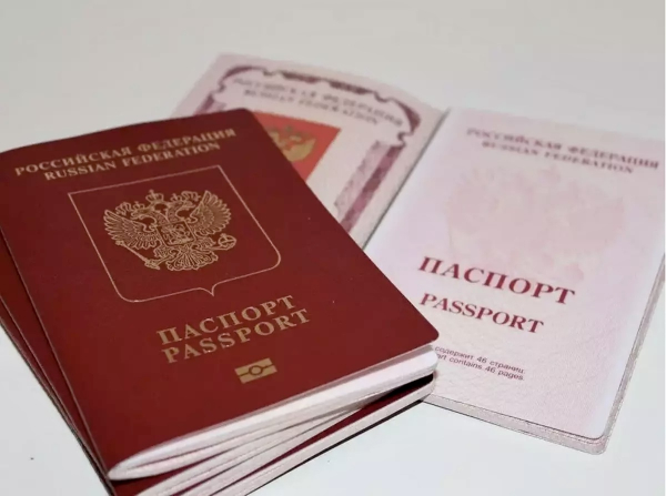 В России временно перестали выдавать загранпаспорта на 10 лет. Можно только на 5 лет0