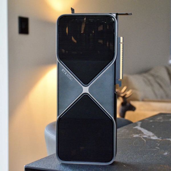 Вышли первые обзоры видеокарты Nvidia RTX 5090. Не всё идеально0