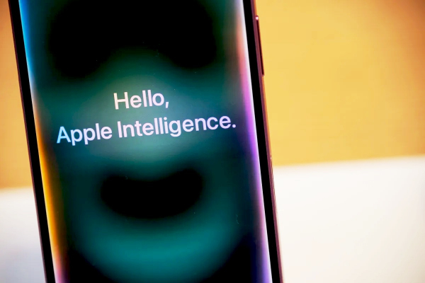 Siri со всеми функциями Apple Intelligence может появиться только в iOS 18.50