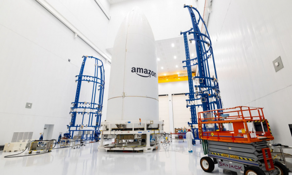 Amazon запускает конкурента Starlink. Первые спутники уже готовы и полетят 9 апреля0