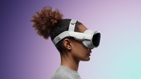 Apple разрешит управлять шлемом Vision Pro с помощью взгляда. Например, прокручивать сайты в браузере0